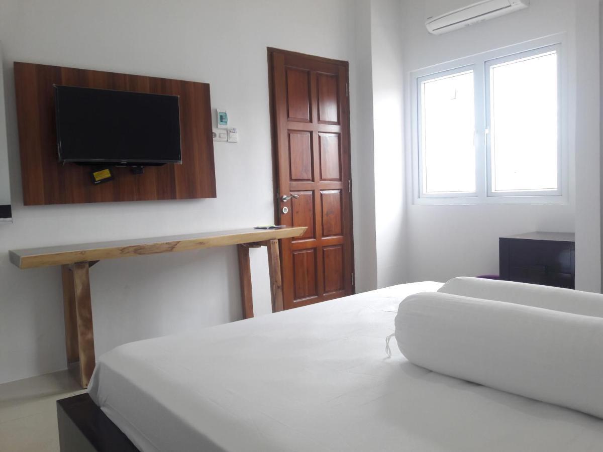 Azalia Residence Palembang Exterior foto