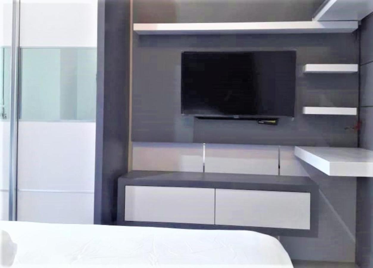 Azalia Residence Palembang Exterior foto